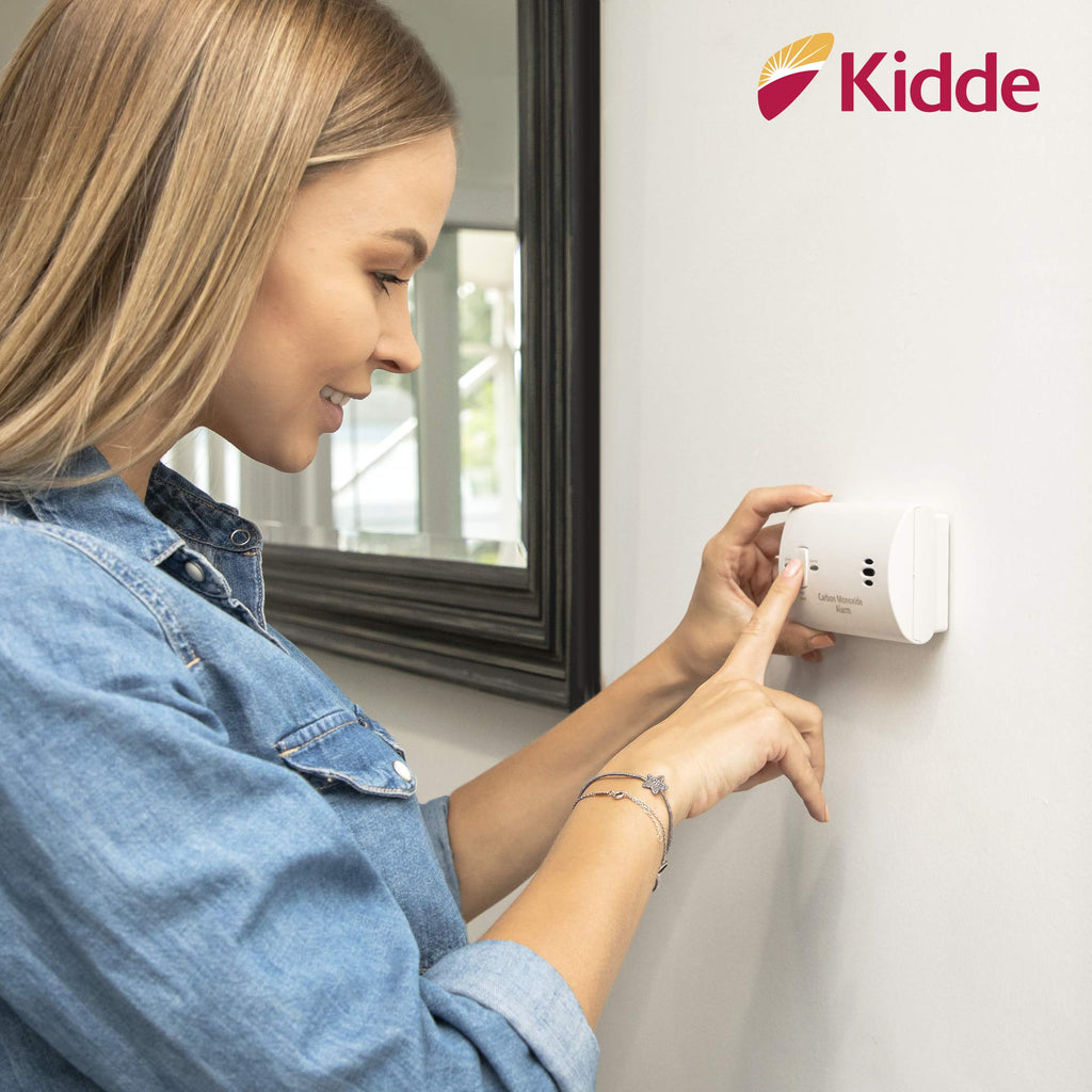 Carbon Monoxide Detector, AA Battery Powered, 85 dB Alarm, 6 Pack X721700